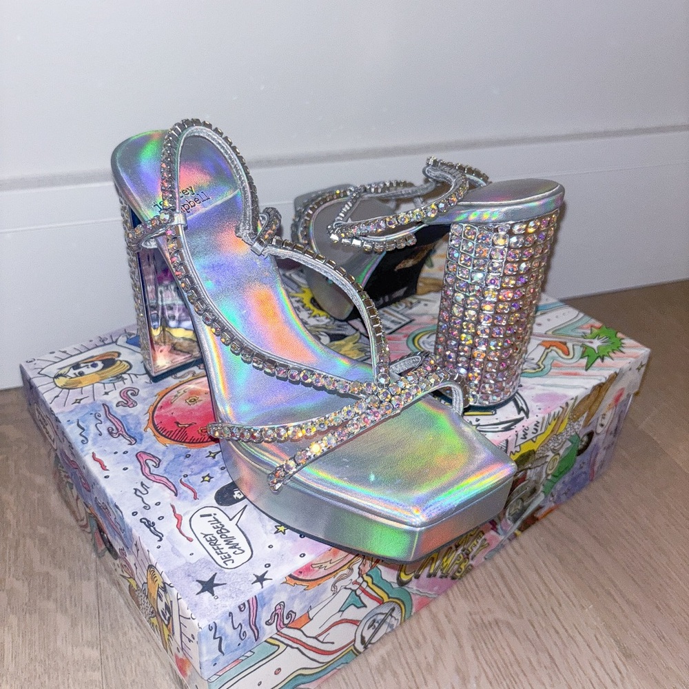 Jeffrey Campbell Nuite Embellished Rhinestone Platform Heels - silver size 6